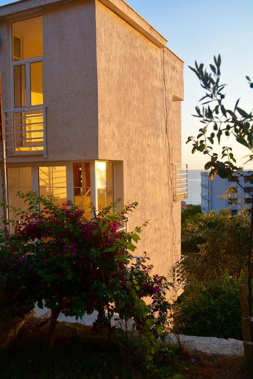 בורש Villa Goxhi חדר תמונה