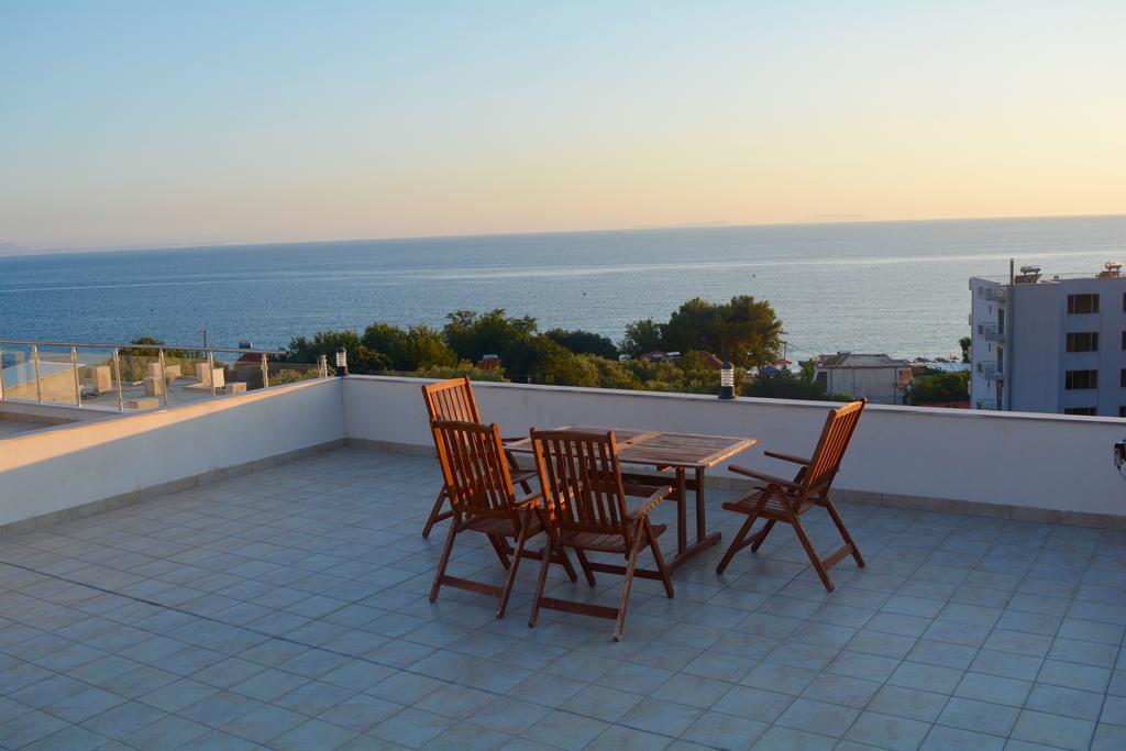בורש Villa Goxhi חדר תמונה