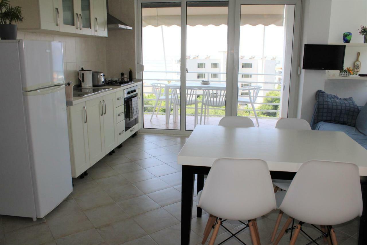 בורש Villa Goxhi מראה חיצוני תמונה